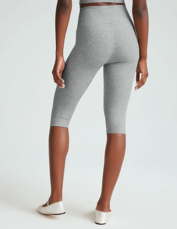 SmoothStretch High-Waist Capri Leggings - Image 4